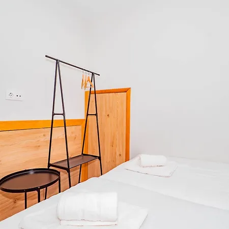 El Castro By Ybh * Vigo